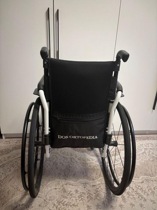 Инвалидная коляска