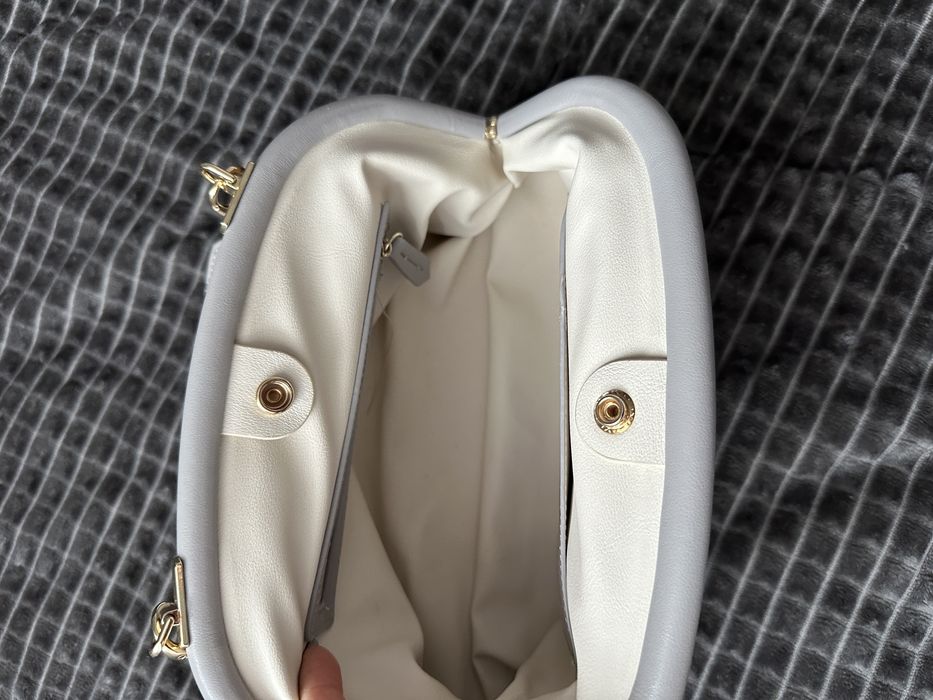 Дамска чанта Valentino