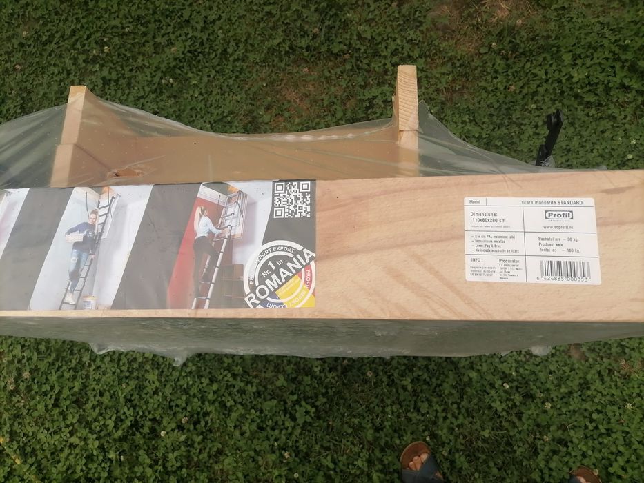 Scară mansarda standard.