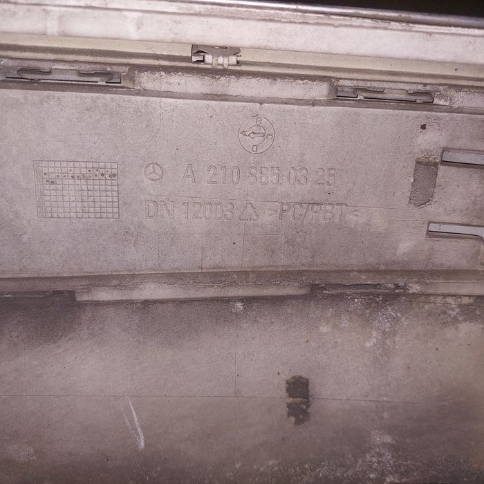 Mersedes w210 бампер передний и задний