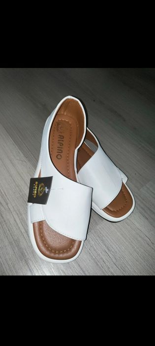 Chiroyli yozga chidamli basanoshka qizlar ayollar uchun