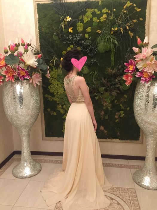 Продам платье вечернее