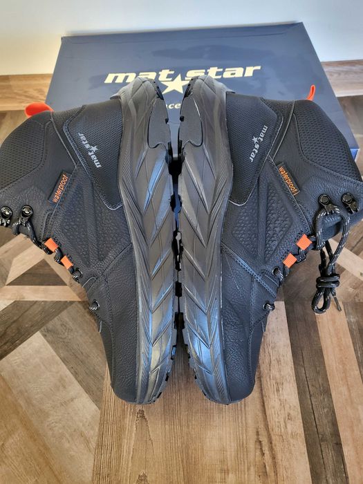 Нови мъжки боти 43 номер - Waterproof