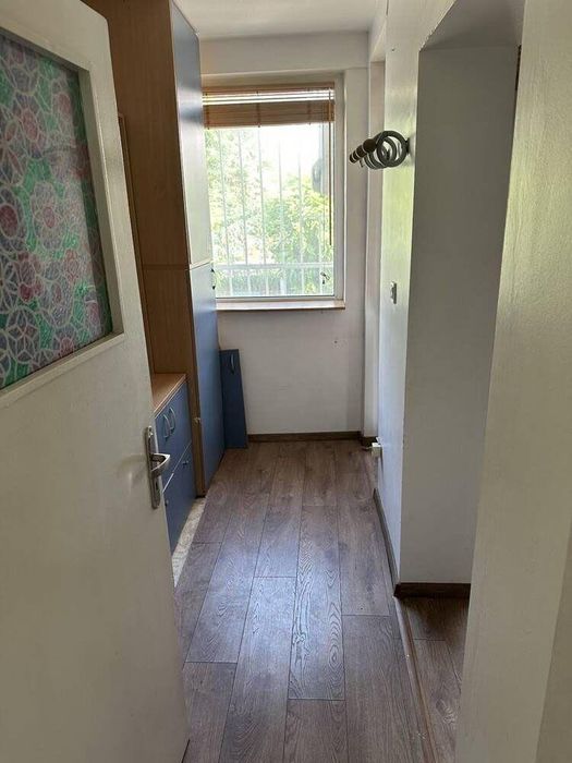 Дава се под наем Офис в Бургас, Център - 60 кв.м за 280.5 € - Снимка #2