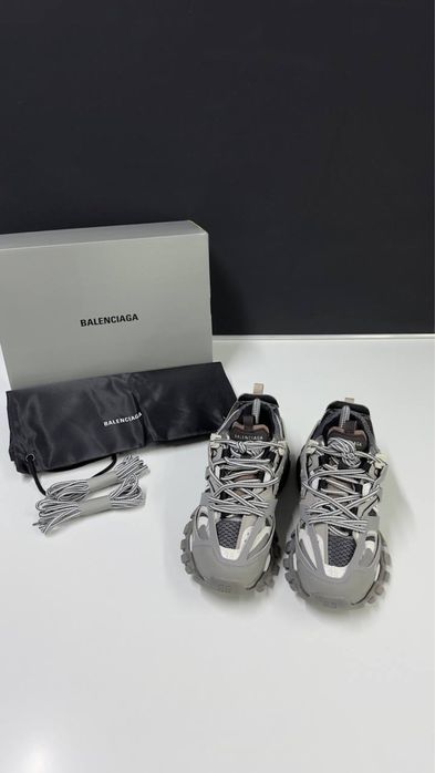 Balenciaga Track - Шарен