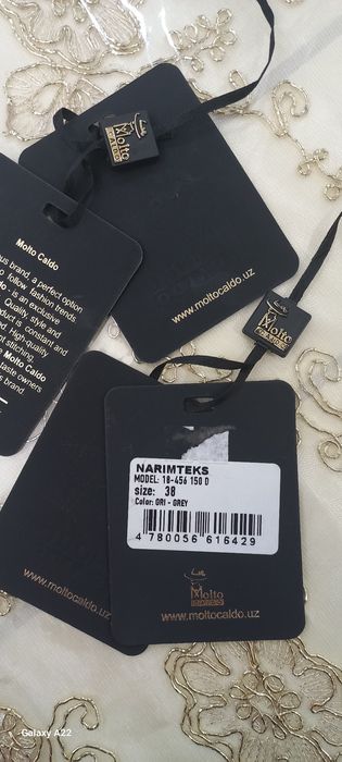 Женский Пиджаки брюки от Molto Caldo. Размер 38