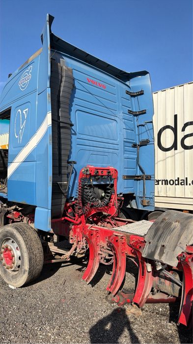 Volvo eev pentru dezmembrat