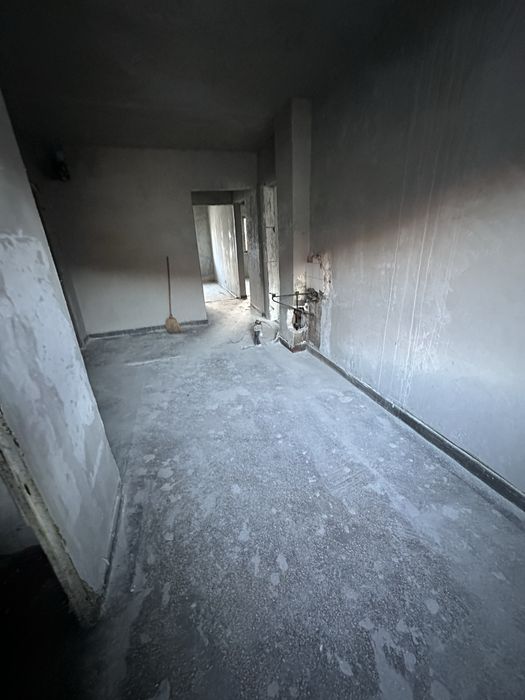 Apartament 3 camere 70mp zona centrala / Schimb auto