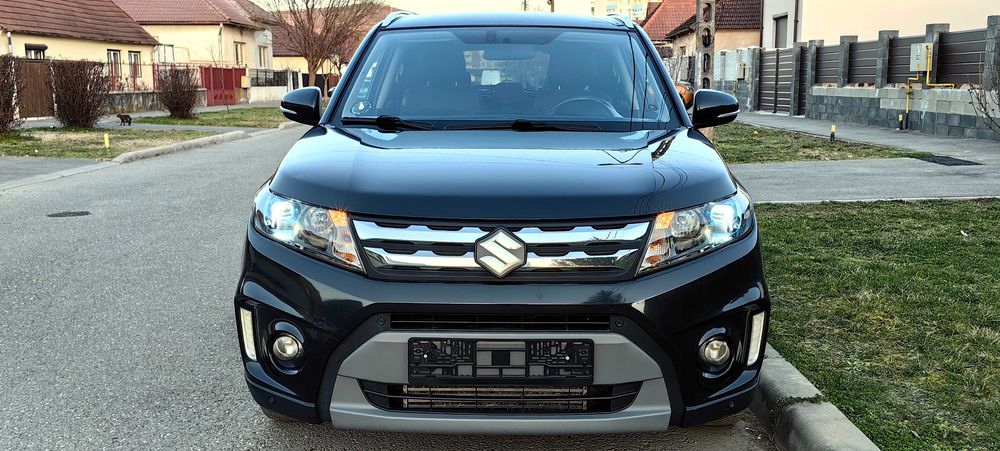 Suzuki Vitara 4x4 / Euro 6 / Piele / Camera / BiXenon / Keyless