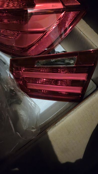 Американски (червени) задни светлини за BMW F30