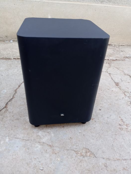 Субуфер JBL 3.1 активен