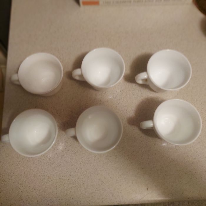 Vind 6 cești cafea din ceramica