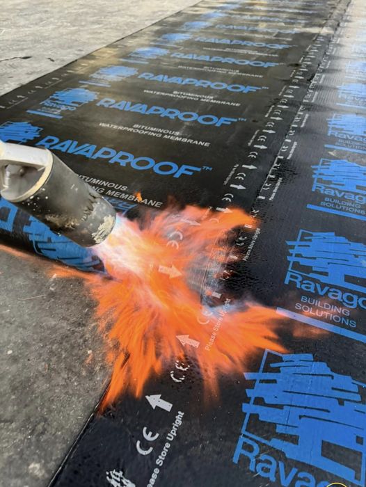 Hidroizolații / terase / reparații acoperișuri  / izolații