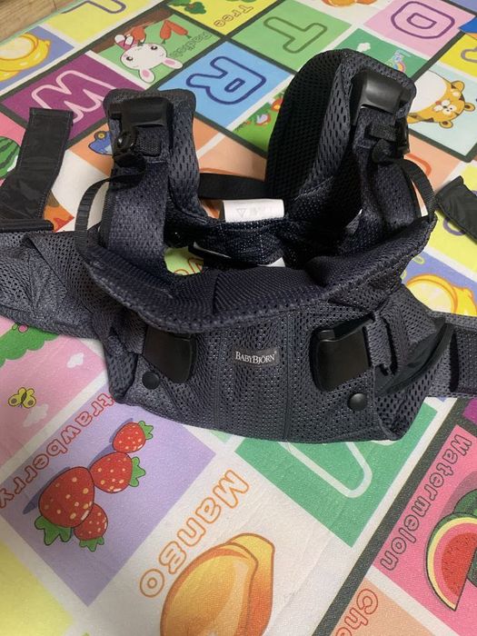 BabyBjorn Baby Carrier One тъмносин