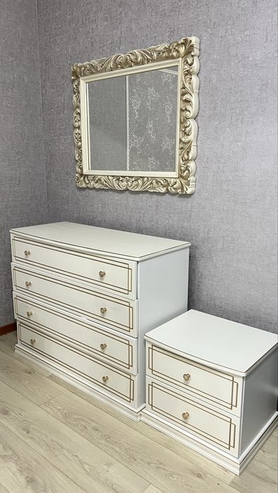 Спальный гарнитур