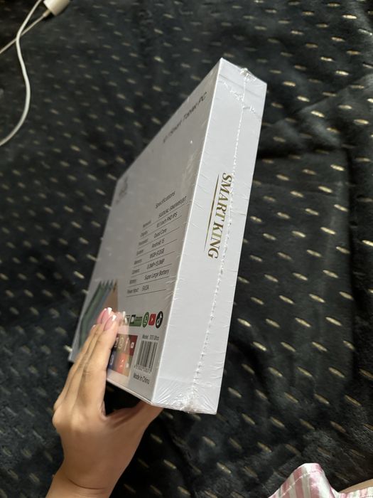 Продам планшет новый запечатанный