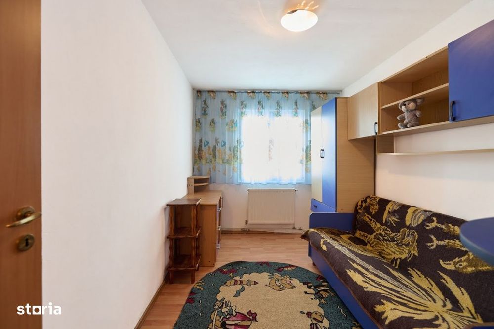 Apartament Doua Camere Decomandat Razboieni
