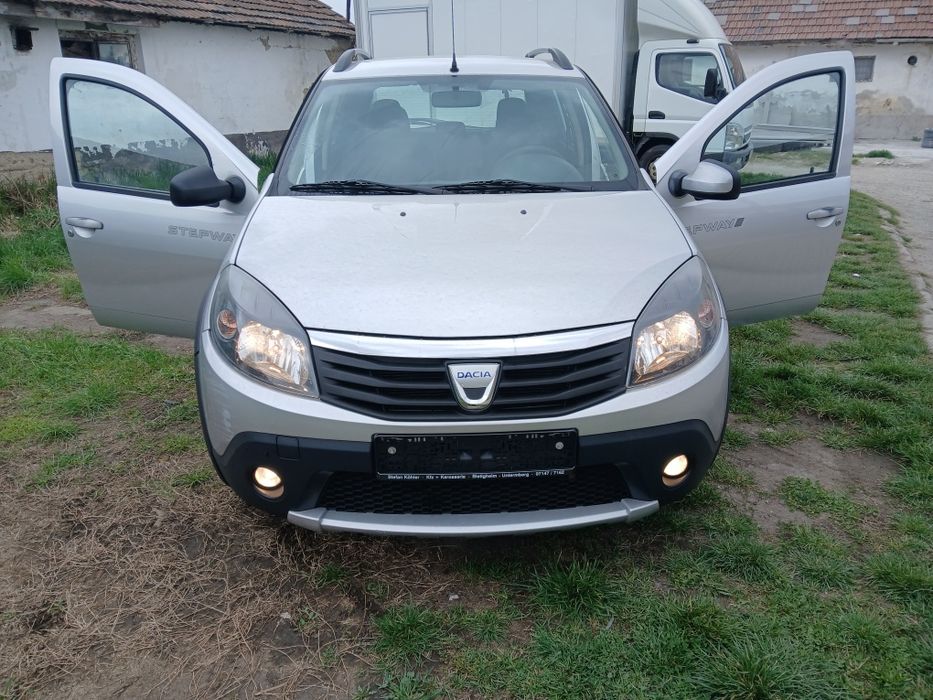 Dacia Sandero stepway 1.6 8 v  benzina
