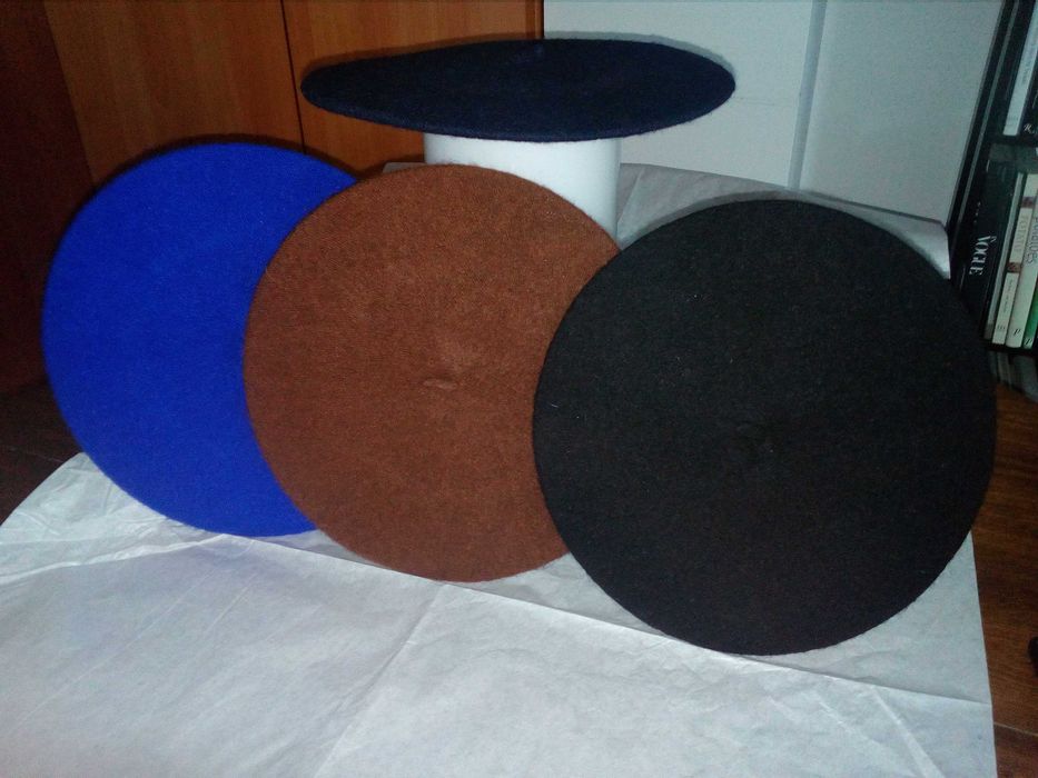 АКЦИЯ! Елегантна дамска барета - френски стил само 8 EURO за всяка