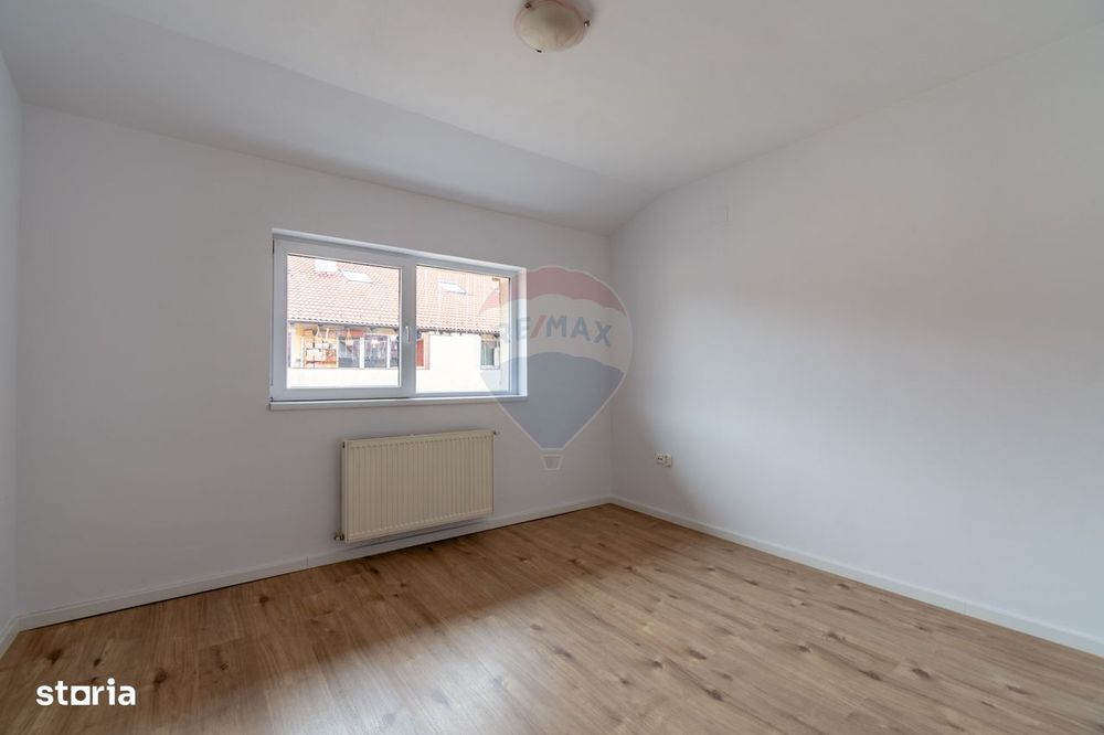 Apartament renovat cu 2 camere + loc de parcare de vanzare Floresti — fotografia 3