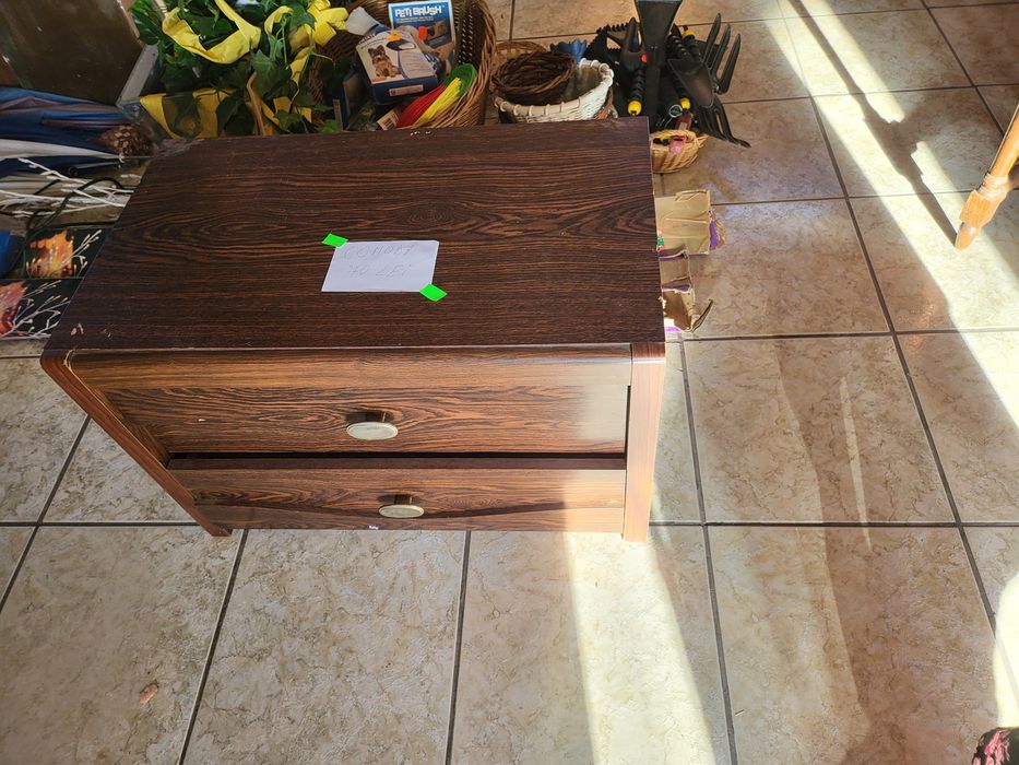Vand mobilier pentru camere