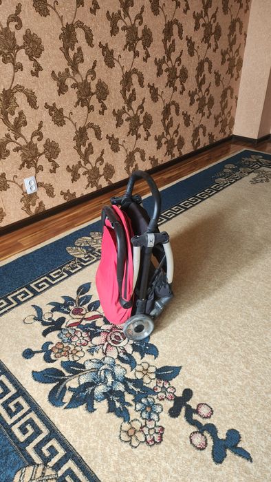 коляска прогулочная KATHIE