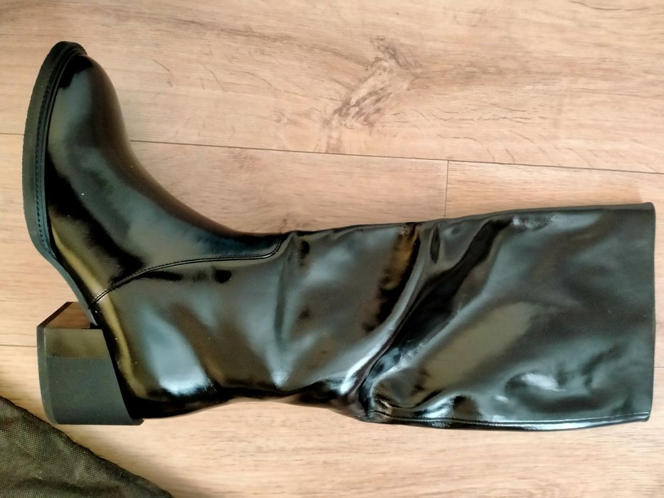 Продам сапоги женские