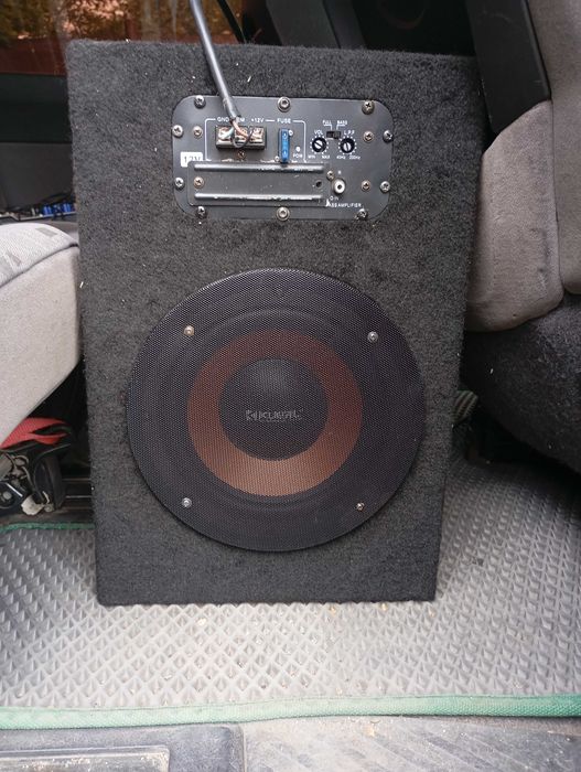 Сабвуфер автомобильный
