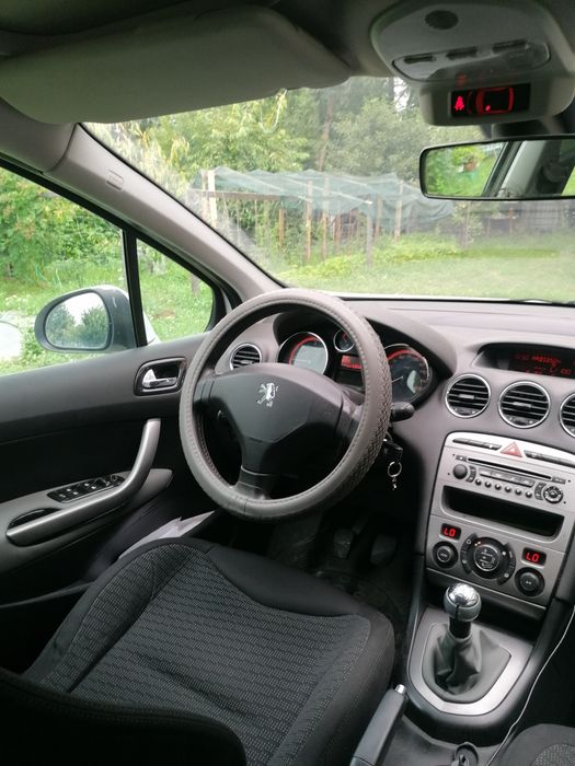 Vând Peugeot 308 sw 16hdi 2010