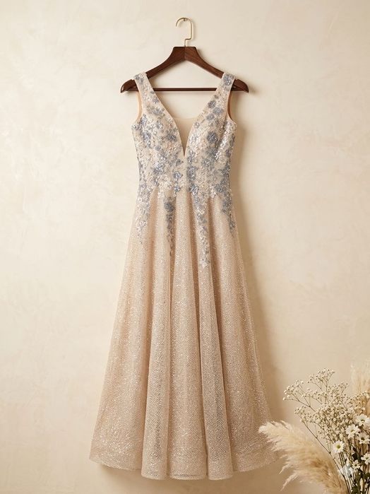 Официална рокля за бал или сватба
