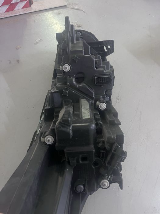 фары на автомабиль exeed vx 2024