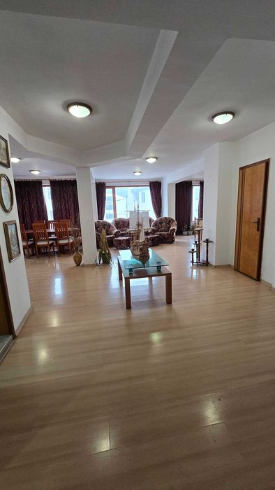 Апартамент 300 кв.м. Квартал Боровец