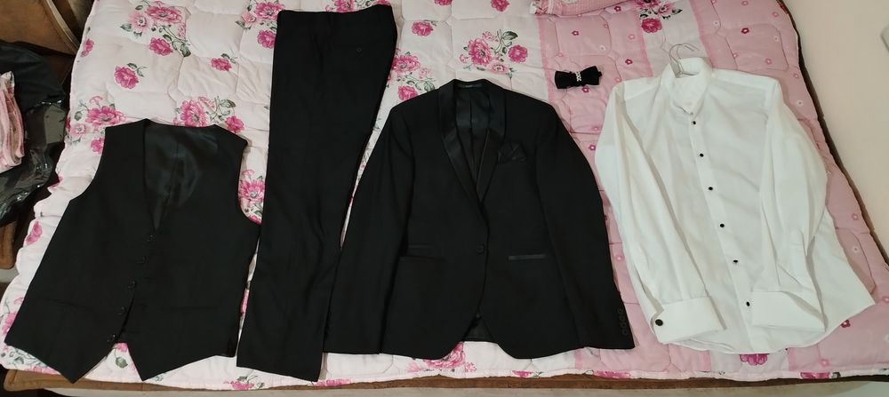 Смокинг для женихов