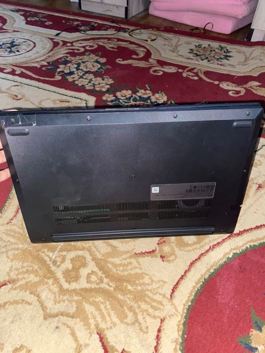 Lenevo pamiti 4gb Hama joyi ishlidi