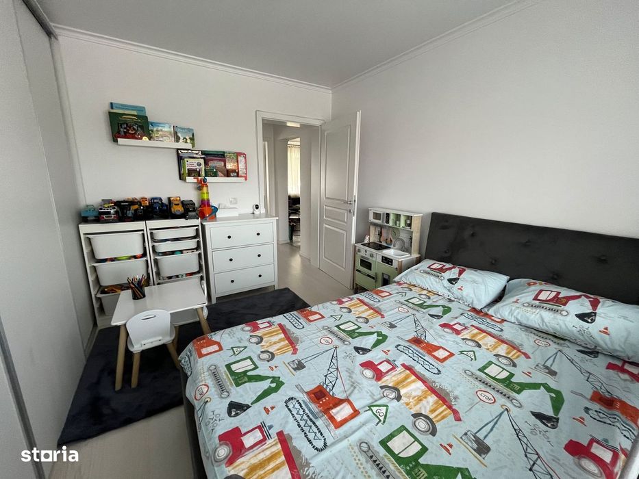 Apartament 3 camere cu balcon în Grigorescu