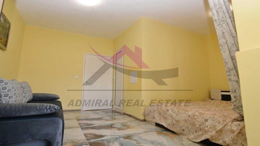 Атрактивна цена -студио -Лятно кино