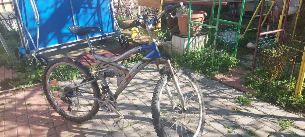 Bicicleta 26" DHS Matrix Full suspension