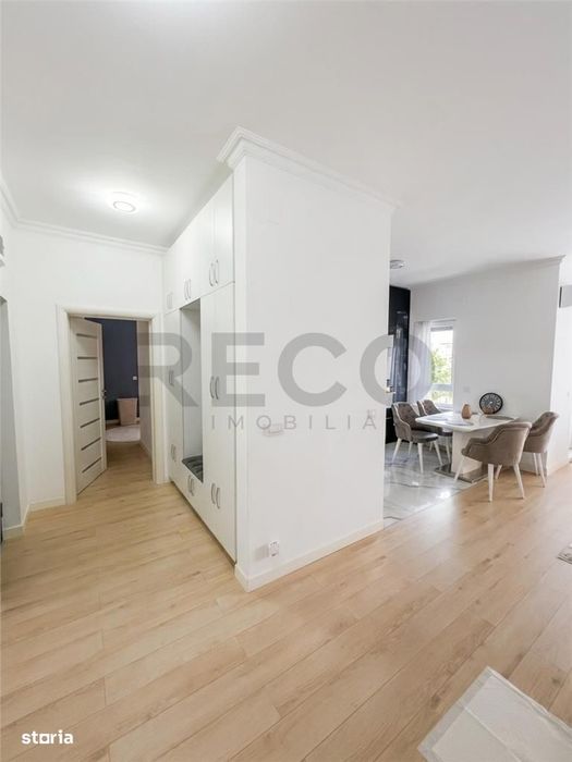 RECO, apartament decomandat, 3 camere, cu loc de parcare privat, Victo