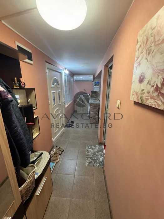 оф.22752 Две Къщи в общ двор/ с.Брестовица