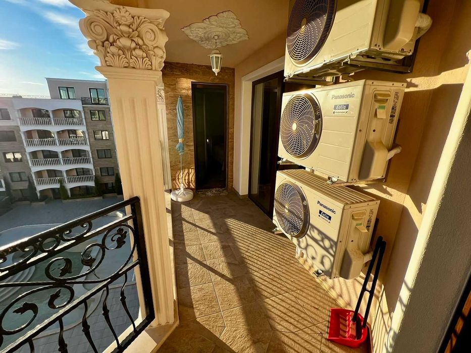 Продава се Тристаен апартамент в Несебър - 114 кв.м за 2325 €/кв.м - Снимка #16