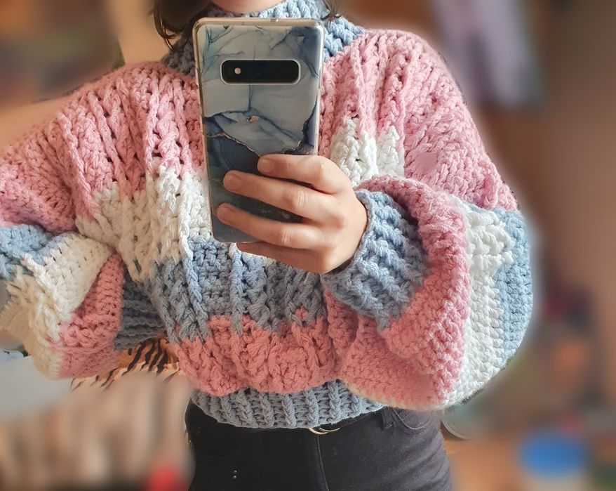 Pulover tricotat manual