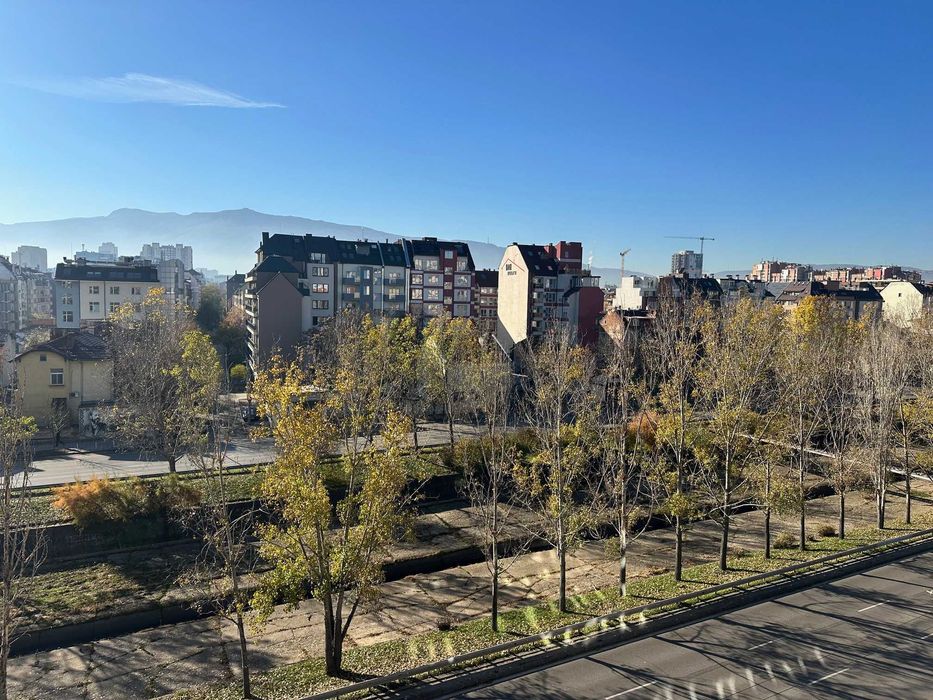 Дава се под наем Офис в София, Банишора - 180 кв.м за 1300 € - Снимка #5