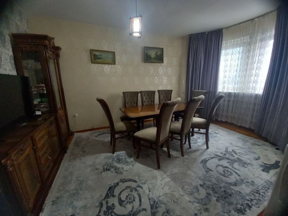 Yakkasaroy tuman Яккасарой туманида 3 хоналик квартира сотилади срочна