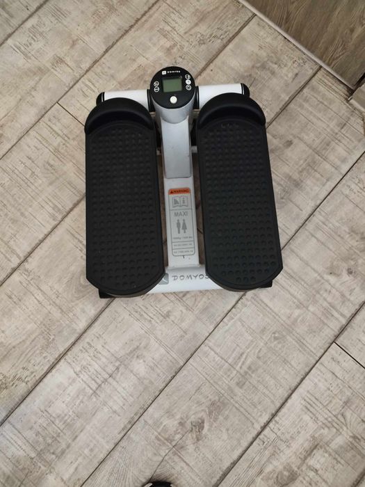 Vînd Stepper domyos