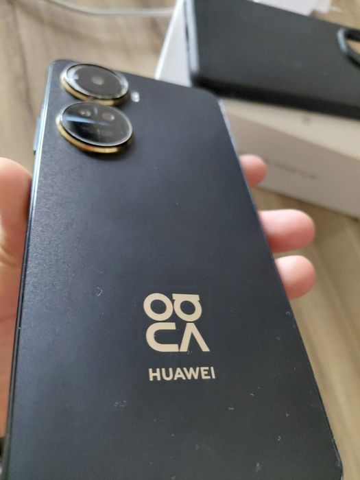 HUAWEI nova 12 SE обмен интересует