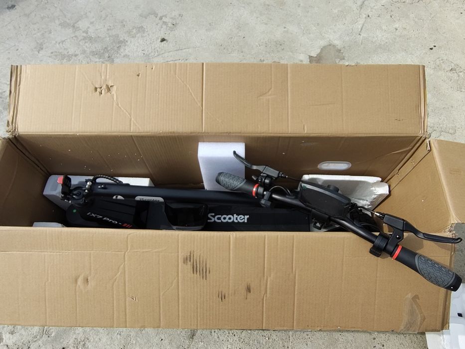 Oferta! Trotineta cu 2 motoare off road 60 km/h noua in cutie.