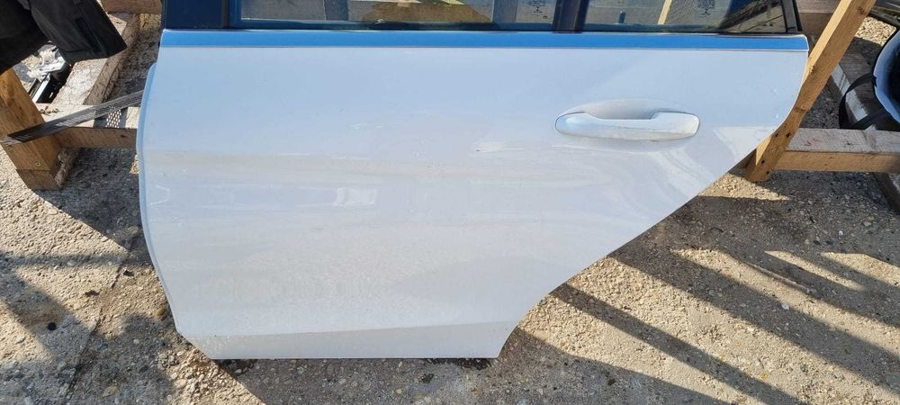 Usa portiera stanga dreapta fata spate Mercedes-Benz C Class W205
