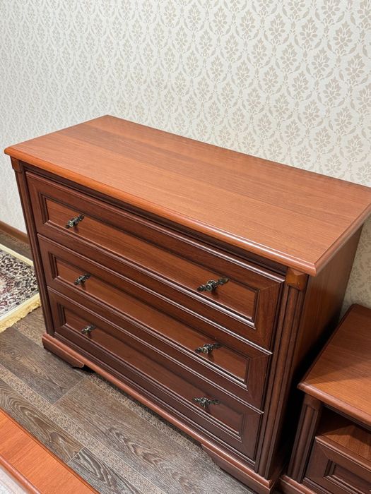 Спальный гарнитур