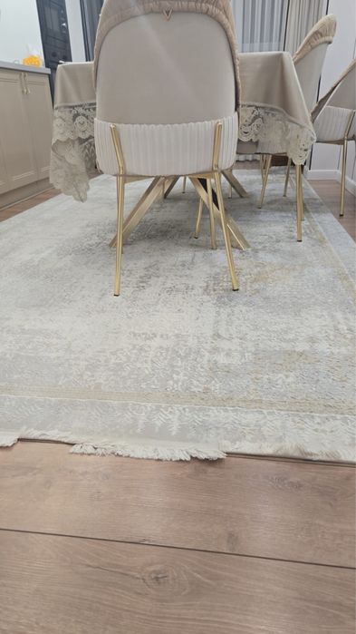 Продам ковер 2*4