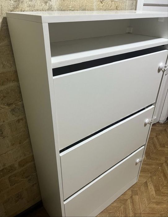 Обувница 40 000 т